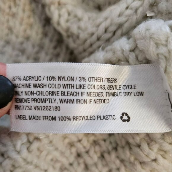 WMNS Universal Thread Sz Sm Ivory Cable Knit Crew Neck Sweater, Super Soft, Warm - Picture 7 of 7